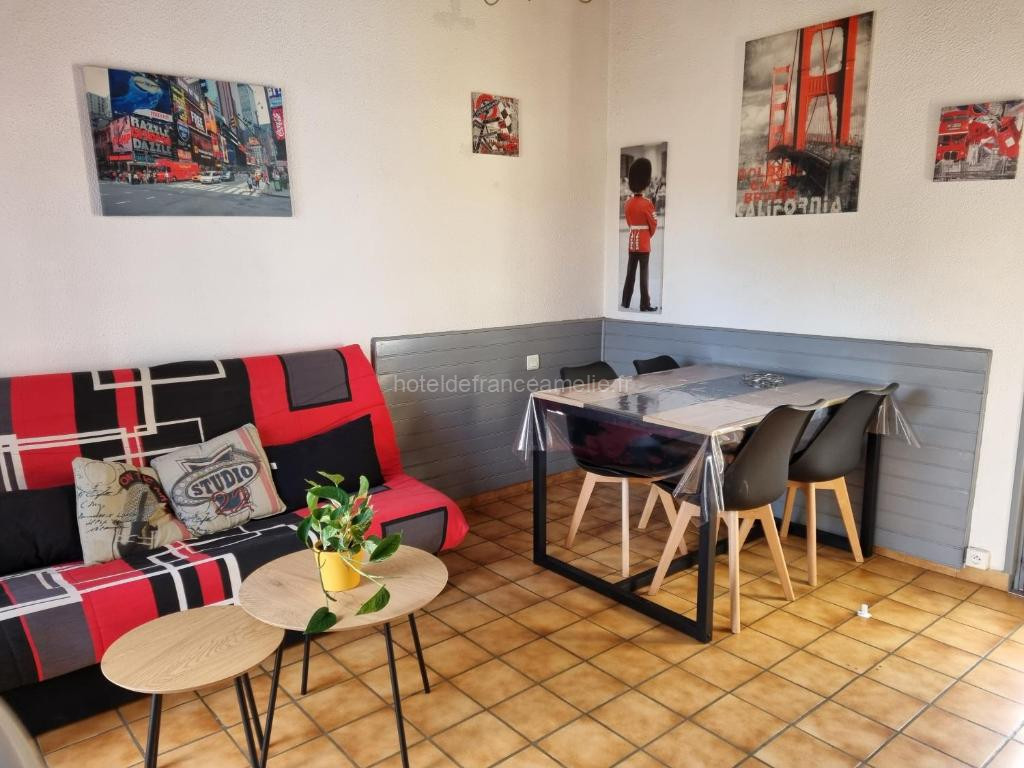 Photo de Joli F2 avec jolie terrasse -Appt4
