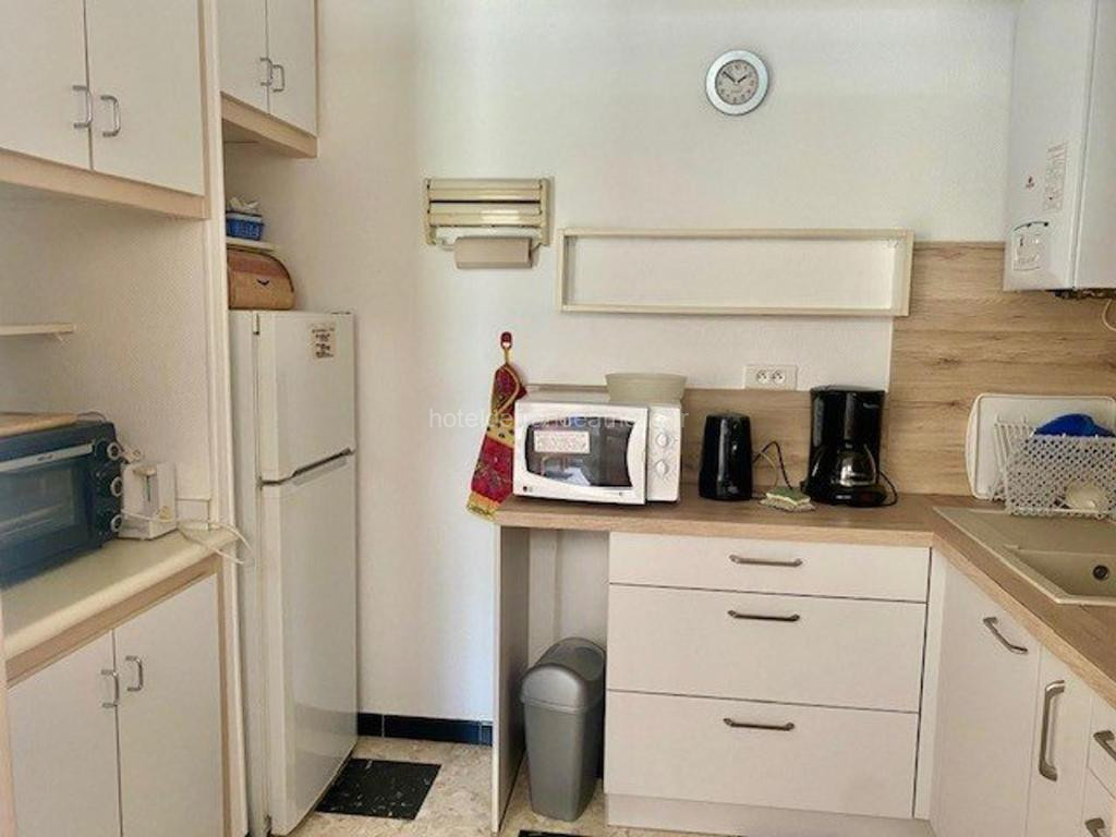 Studio cosy avec terrasse, parking et wifi - Idéal cures et centre-ville, Amélie-les-Bains