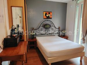 Studio N2 Appartement Hôtel Combes à Amélie-les-Bains-Palalda