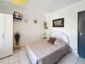 Dans une station thermale, Studio dans résidence avec ascenseur à Amélie-les-Bains-Palalda