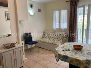 Appartement F2 Confortable à Amélie-les-Bains – Balcon, Parking, Proche Thermes, Animaux Bienvenus - FR-1-703-15 à Amélie-les-Bains-Palalda