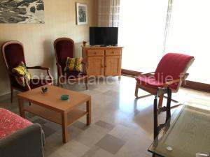 Appartement F2 avec Terrasse, Parking et WiFi, Animaux Acceptés, proche Amélie-les-Bains. - FR-1-703-13 à Amélie-les-Bains-Palalda