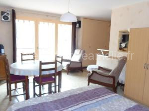 Studio confortable avec balcon, proche des Thermes et centre-ville, idéal pour 2 personnes avec WiFi - FR-1-703-90 à Amélie-les-Bains-Palalda