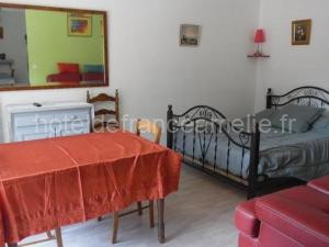 Studio cosy avec balcon et parking, à 50m des Thermes d'Amélie-les-Bains - FR-1-703-136 à Amélie-les-Bains-Palalda