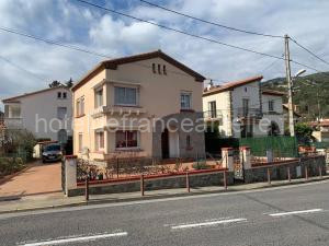 Charmant F2 avec jardin et climatisation à Amélie-les-Bains-Palalda - FR-1-703-148 à Amélie-les-Bains-Palalda